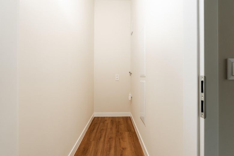 ¡Bienvenido a su nuevo hogar junto al palacio de Caputh! – HW-Raum