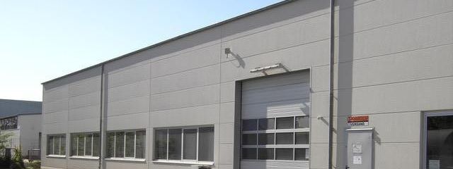 Direttamente dal proprietario: capannone commerciale di 660 m², 6 €/m² di affitto netto