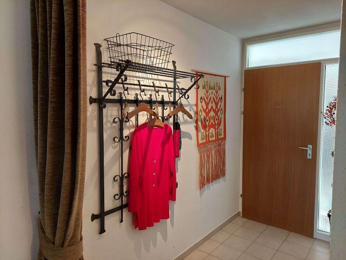 Freundliche 4-Zimmer Wohnung mit TG-Stellplatz in Steinheim am Albuch – Eingangsbereich
