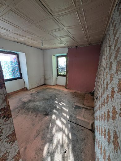 Handwerker gesucht – Wohnen gegen Renovierung! EFH mit Garten Menzingen – Foto 14