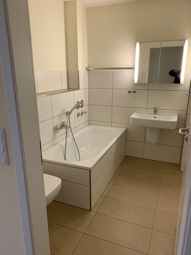 Beispiel Bad mit Wanne