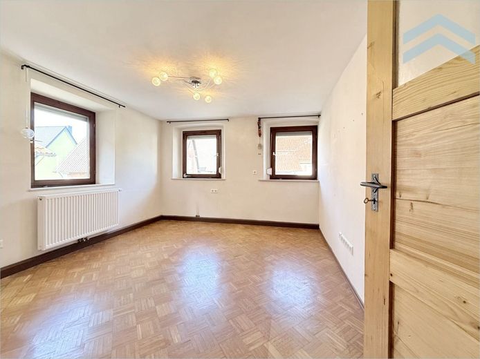 Familienhaus mit Charme &amp; Ausbaupotenzial, 2017 saniert – Schlafen 1/4 |OG
