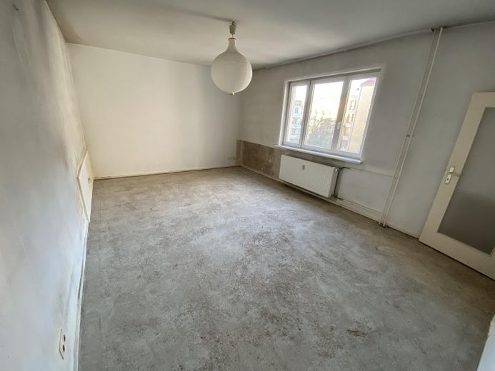 Wohnzimmer (aktueller Zustand)