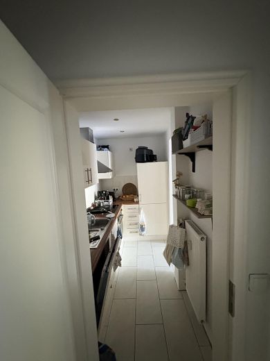 Exklusiv möblierte 2-Zimmer-Wohnung mit sonniger Terrasse in Bestlage an der Außenalster – Foto 4