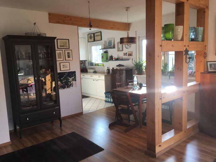 Casa unifamiliar con vivienda independiente - Inversión de capital - VENTA PRIVADA – EG Eßzimmer zur Küche