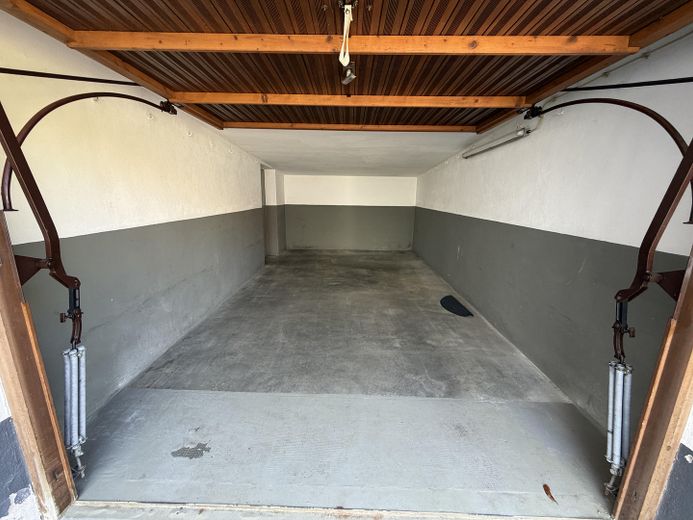 Salach/ab sofort: 3-ZKB-Whg. im 1. OG in 3FH, ruhig, zentral, gepflegt, Garten, Garage – Garage