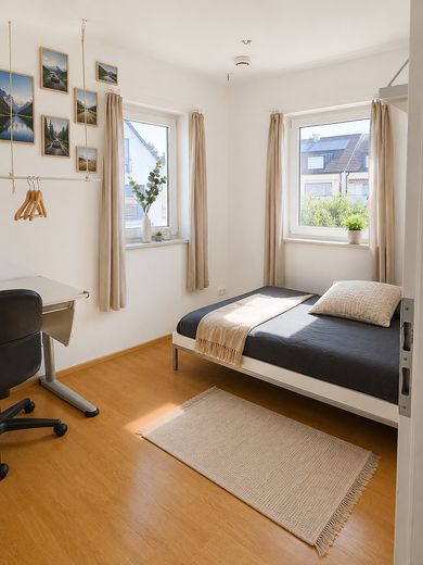 Doppelhaushälfte in München-Untermenzing - familienfreundlich, nachhaltig, durchdacht – Zimmer 2 - OG