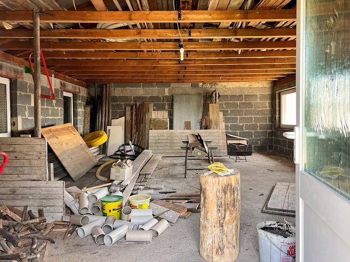 Hochwertiges Zweifamilienhaus, gehobene Ausstattung, Ausbaupotential, traumhafter Ausblick – Studio über Garage