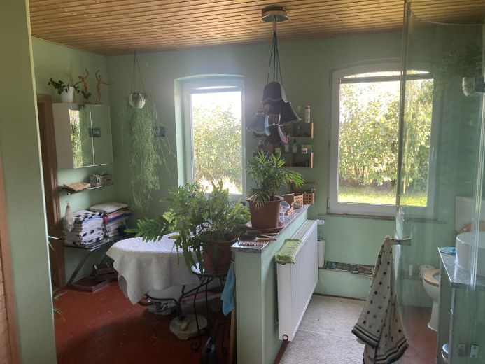Bauernhaus mit 6399 Qudratmeter Land mitten auf den Feldern – Badezimmer