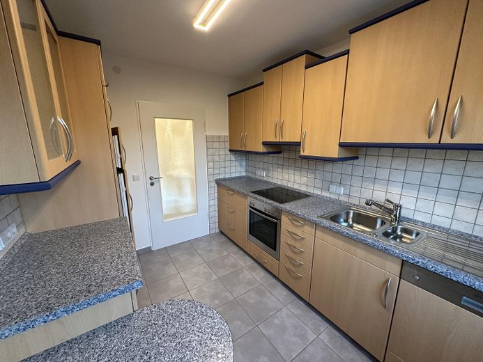 Küche - wertige Einbauküche