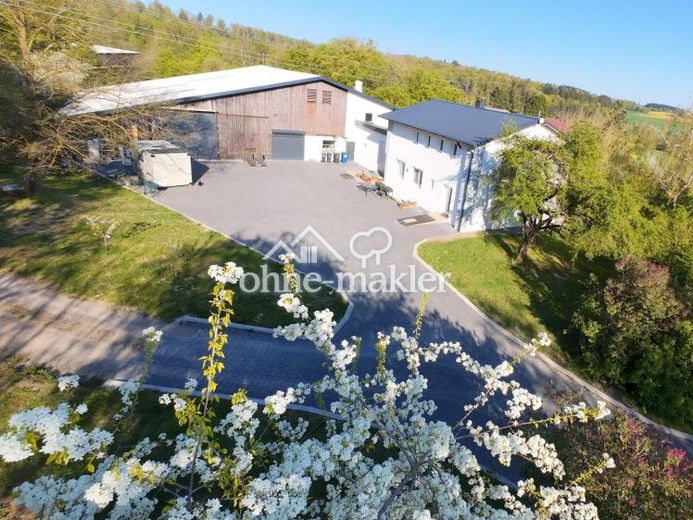 Domaine rural isolé avec infrastructure autonome – 4 ha, fonctionnement en îlot, autosuffisance | Sans agent immobilier – Photo 1