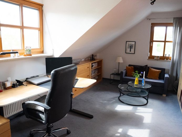 Büro/Kinderzimmer 2