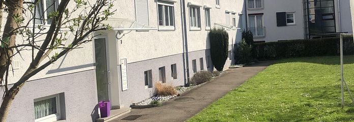 Vorderseite, Eingang