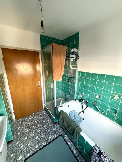 Badezimmer 1