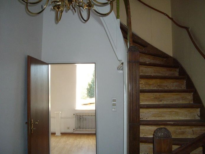 Casa unifamiliare a HB-Kattenturm con un bel giardino – Foto 4