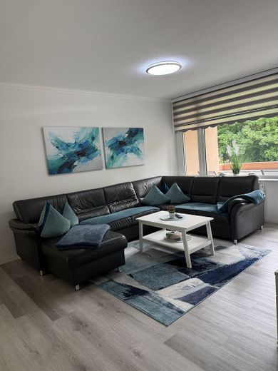 Arbergen | Appartamento di 4 locali | Ristrutturato completamente nel 2019 | Garage | Balcone esposto a sud con vista sul verde – Foto 1