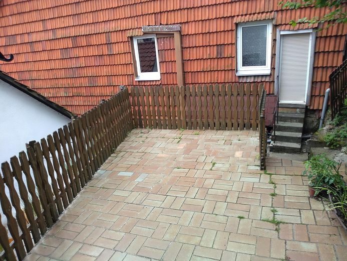 Freistehendes Einfamilienhaus 4 Zimmern 2x Garage + 694qm Bodend – Foto 4