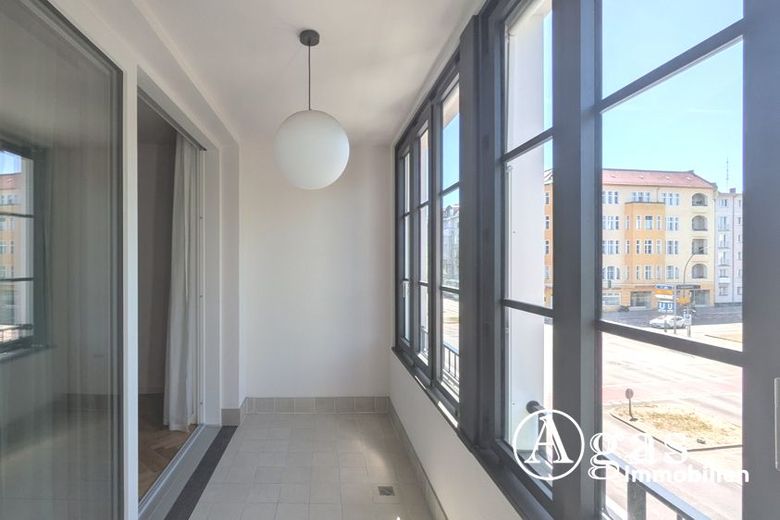 Moderno appartamento di nuova costruzione di 1 stanza con cucina attrezzata in posizione ambita a Schöneberg – Wintergarten