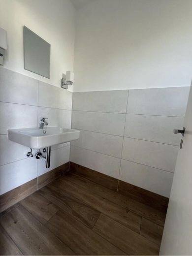 Exklusiver, kernsanierter Bungalow in Damm - wohnen auf einer Ebene – Gäste-WC