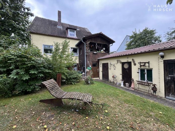 Traumlage mit viel Platz für Neues: Vermietetes Altbestand in Toplage für Mehrfamilienhaus! – Haus, Garage