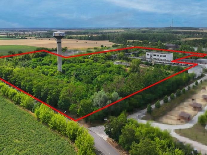 Provisionsfrei! Nähe A14 Vielseitiges Gewerbeareal auf 41.440m² mit Bunkeranlagen in Schönebeck – Foto 1