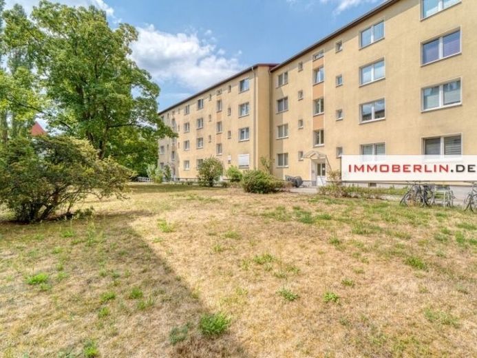IMMOBERLIN.DE - Ideal ausgerichtet! Helle Wohnung mit Westbalkon in behaglicher Lage – Foto 1