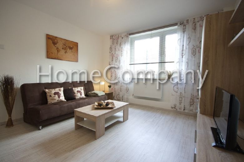 Helle Wohnung mit Laminatboden, W-LAN, zentral und ruhig in Gelsenkirchen gelegen – edaafa0ffabe9d310103a865cd2bced15f6904dc.jpg