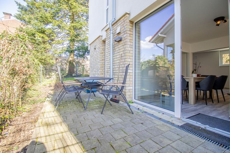 Sonnige Terrasse