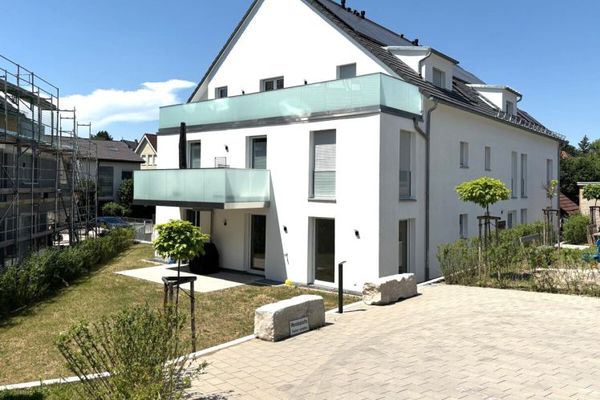 Neuwertige Erdgeschosswohnung mit Garten – Exklusives Wohnen in zentraler Lage von Schorndorf