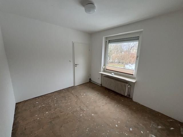 Großzügiges Zweifamilienhaus mit Solaranlage, Wintergarten & großem Grundstück in Neuberend – Foto 16