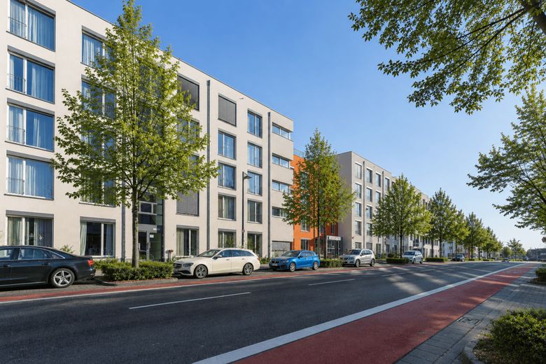 WERTE MIT WEITBLICK - Kompromisslose Sicherheit im Herzen des Riedbergs – Straßenansicht