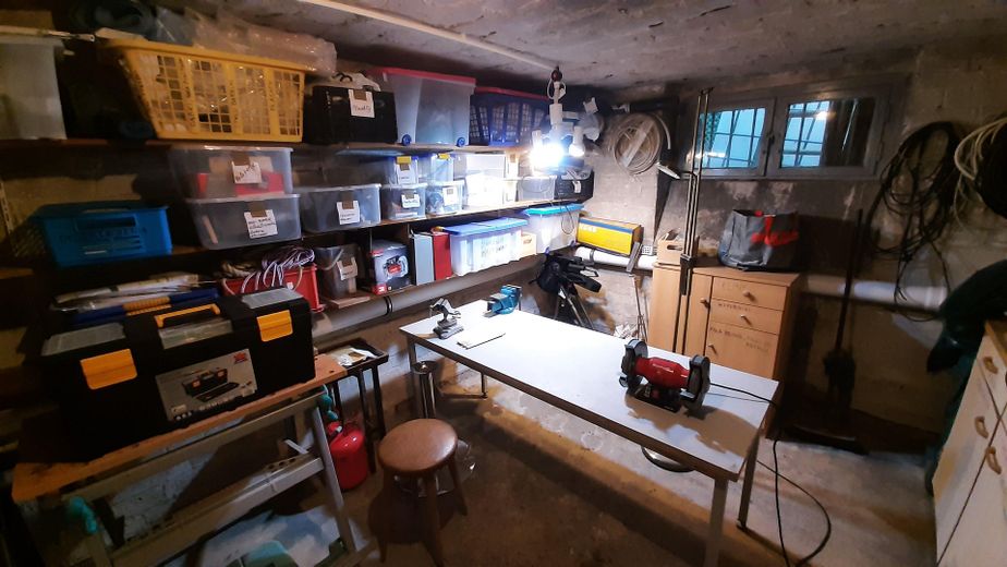 33 Werkstatt im Keller