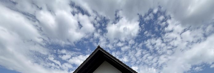 Einfamilienhaus mit zwei unabhängigen Wohnungen - Sofortbezug - Provisionsfrei – Aussenansicht Süden 
