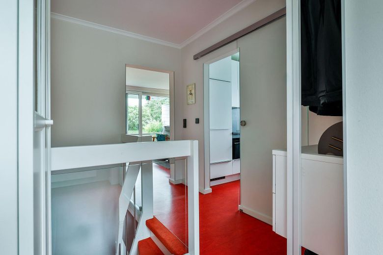 NEUE FOTOS, NEUER PREIS!!! TRAUM(FERIEN)WOHNUNG VON PRIVAT ZU KAUFEN! – Flur Richtung Wohnzimmer