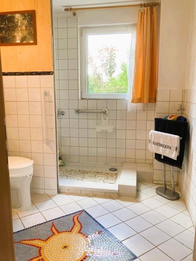 Duschbad EG Dusche 90 x 160