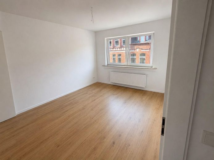 2-3 Zimmer Wohnungen: Erstbezug nach Kernsanierung – Moderne Wohnungen in zentraler Lage von Lehrte – Schlafzimmer 2 Zi. Wg.