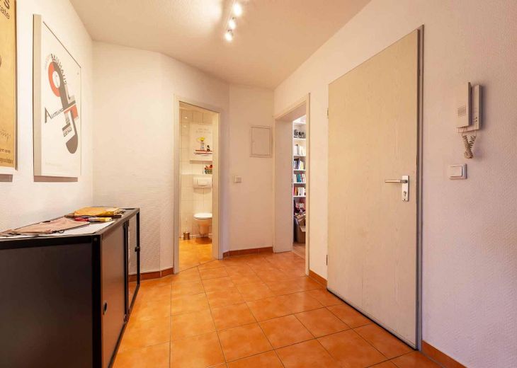 Einzigartige, ruhige Dachgeschosswohnung in Bonn Mitte – Diele