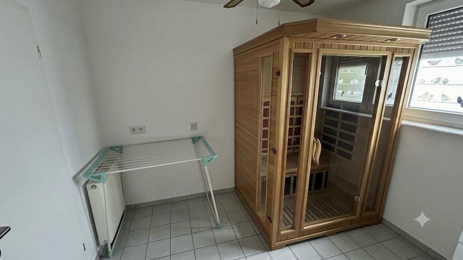 بنتهاوس 6 غرف بتجهيزات عالية الجودة، مركزي + هادئ + مشرق - D-72622 Nürtingen – Hausarbeitsraum