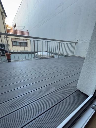 Прекрасная 4-комнатная квартира с балконом в центре Вюрцбурга – Terrasse
