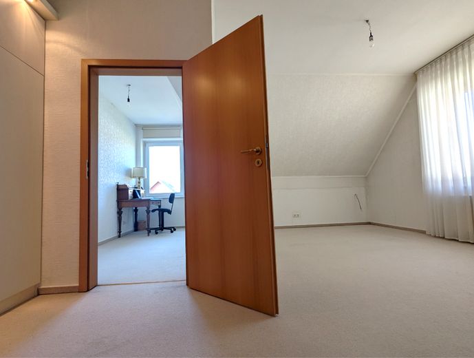 OG Schlafzimmer 2