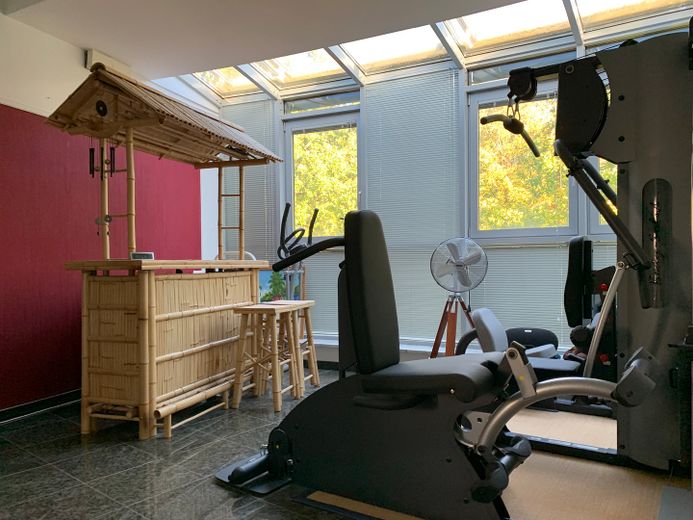 Penthouse-Maisonette von/an Privat – Arbeits-/Schlafzimmer