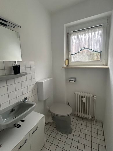 3,5 Zi-Wohnung hell möbliert in Waldbüttelbrunn sofort zu vermieten auf Zeit – WJ-00166_bild_014.jpeg
