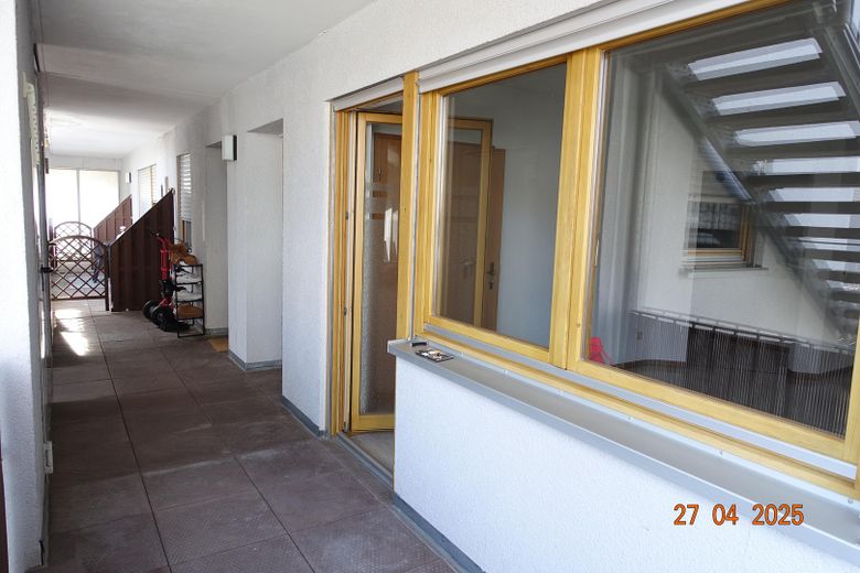 Wohnungseingang v.r.