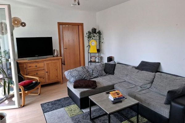 Sehr schöne, helle 2  Zi-Whg mit EBK und AA in Leverkusen - Opladen