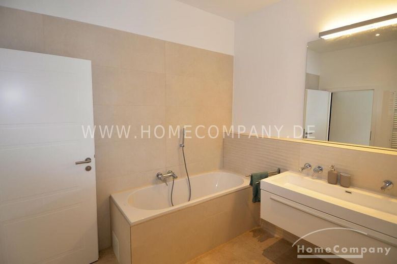 Hochwertige 4 Zimmerwohnung, Altbau Stuck, am Ku´Damm zentral – fb4adb68c934f2ca047d6e8d588050bcffaa03de.jpg