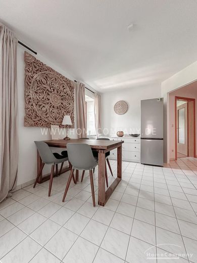 27202 HomeCompany Dresden Möbliert/Furnished 3-Zimmer Wohnung mit Balkon in Dresden-Naußlitz max. 4 Personen – 50562861c3b908a08adebe9a1426da185faac162.jpg