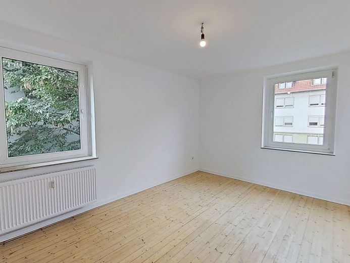 Charme&Gemütlichkeit: Schöne 2-Zimmer-Wohnung mit modernem Wannenbad in Bielefeld-Mitte – Ansicht I: Schlafzimmer