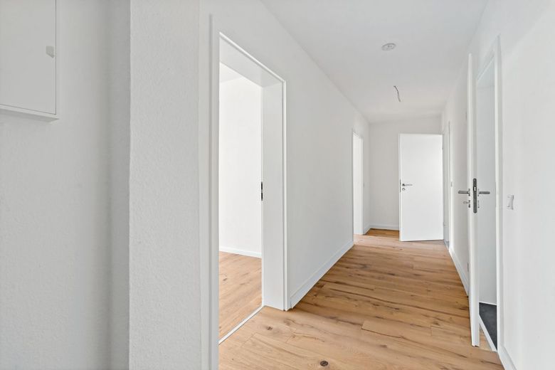 Pärchen aufgepasst!
Geräumige 2-Raumwohnung in der Reilstraße – Flur