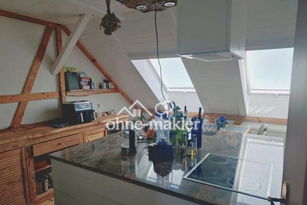 شقة من غرفتين، مدفأة، مطبخ مجهز / 790 EUR شامل التدفئة