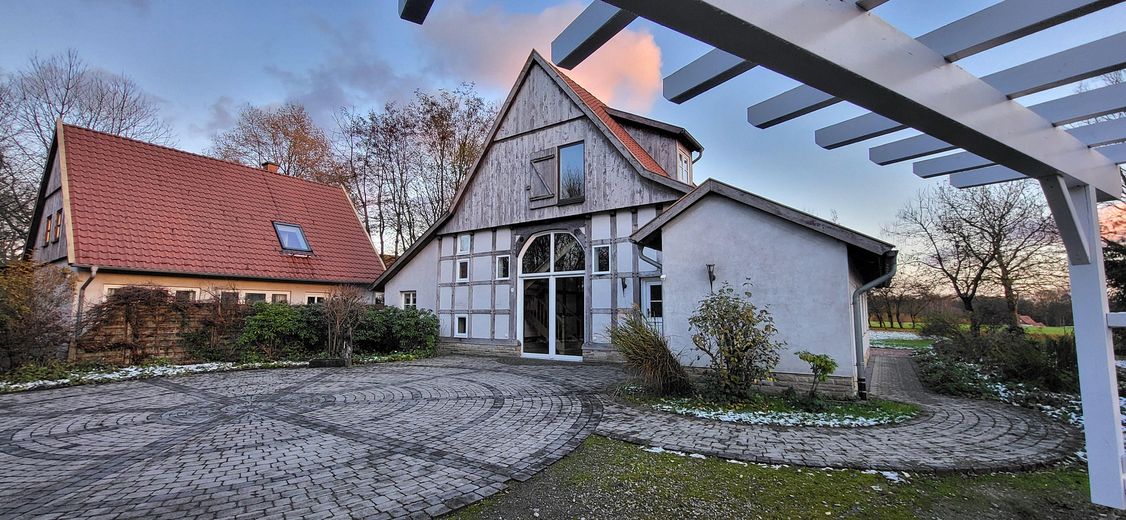 Hoffläche 2x Landhäuser